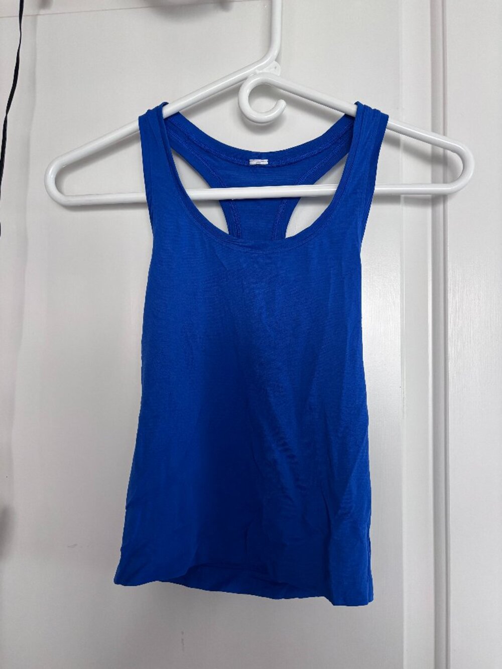 Pre-worn MINT Lululemon Women's Size 0 Blue Tank Top